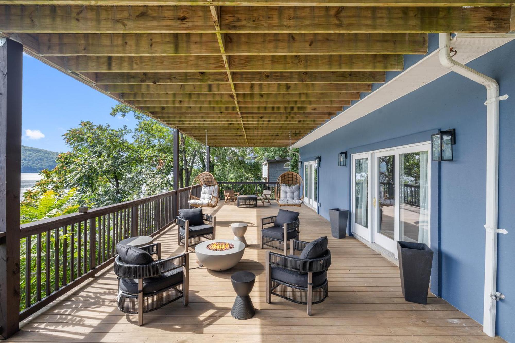 Lakeview House - Hot Tub - Firepit - Stunning Views - Spacious Deck - Cozy Living Room - Bar Greenwood Lake Екстериор снимка