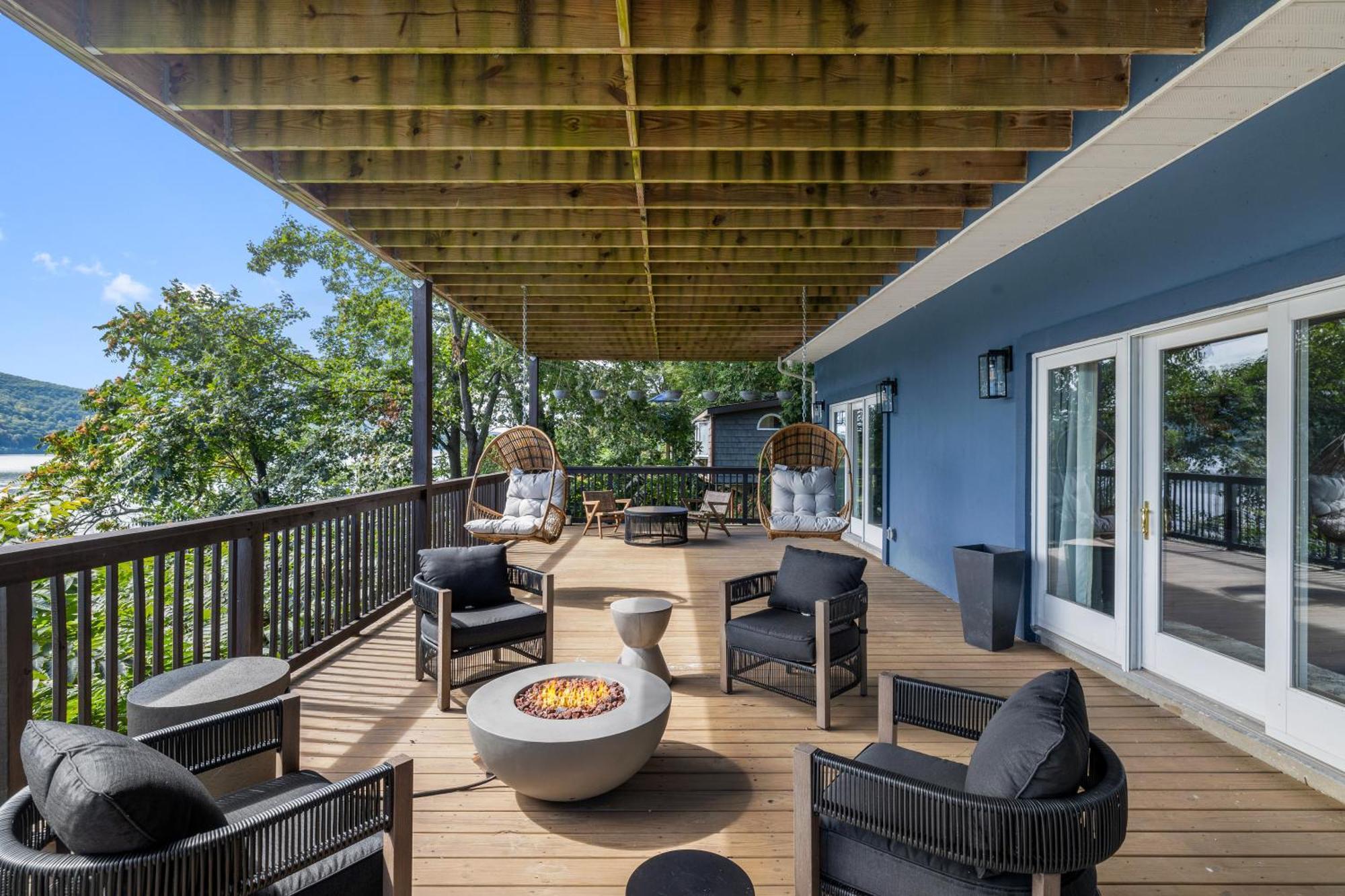 Lakeview House - Hot Tub - Firepit - Stunning Views - Spacious Deck - Cozy Living Room - Bar Greenwood Lake Екстериор снимка